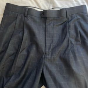 Roundtree & Yorke easy care Men’s dress pants